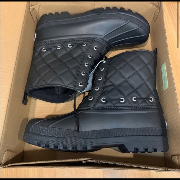 SPERRY GOSLING BLACK QUILTED DUCK BOOT - Picture 1 of 6